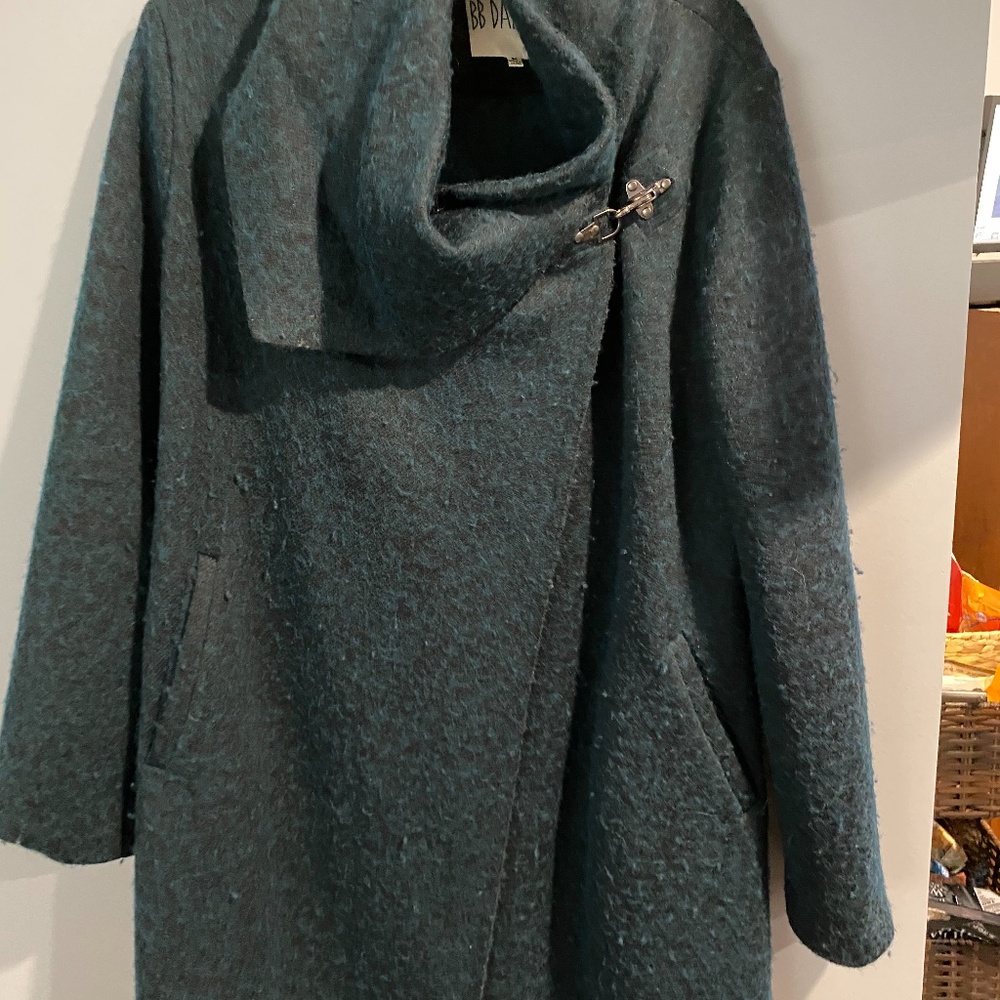 Coat - image 8